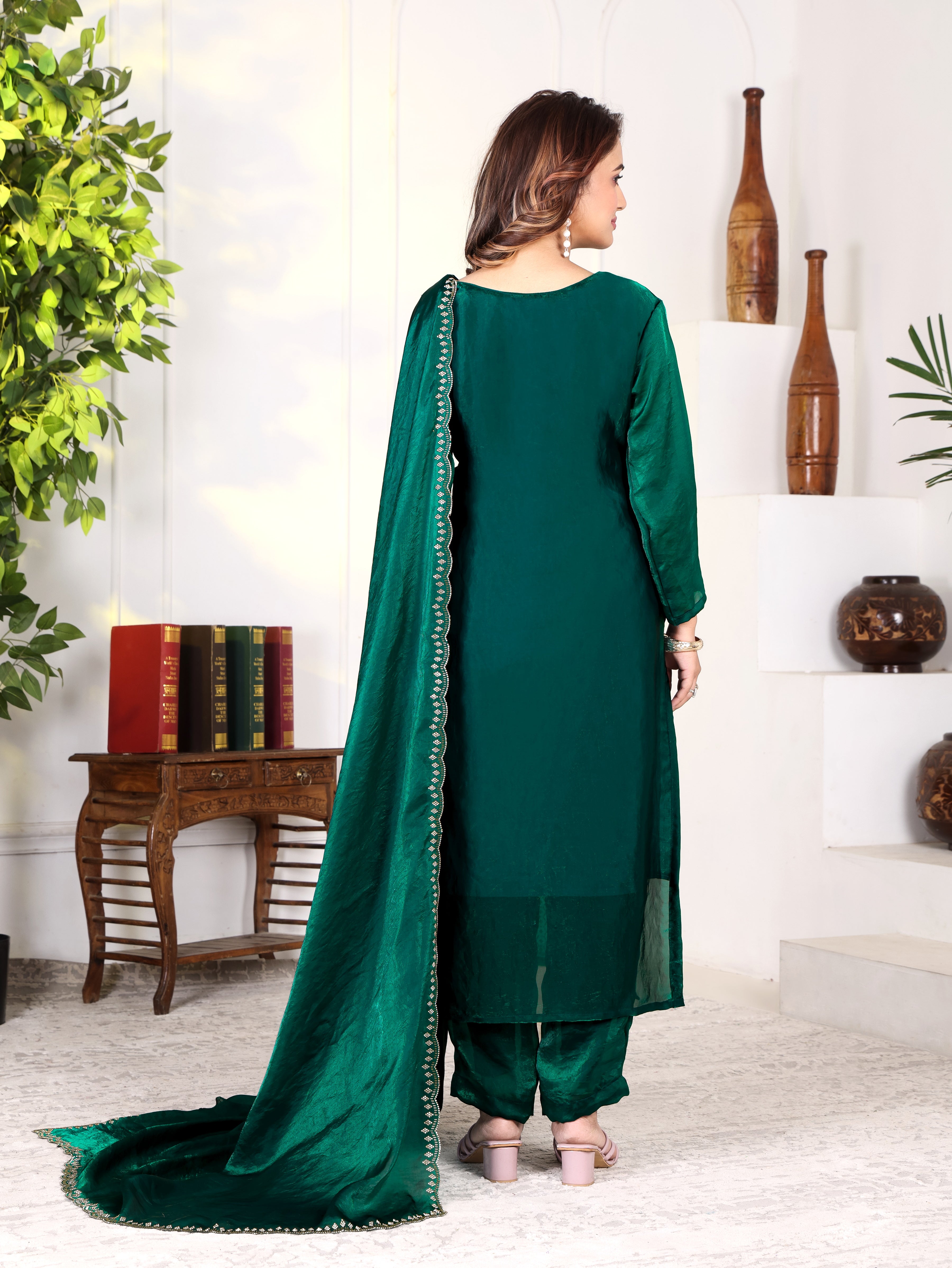 Aira - KD003 Green Fendy Satin Kurti With Pant & Dupatta
