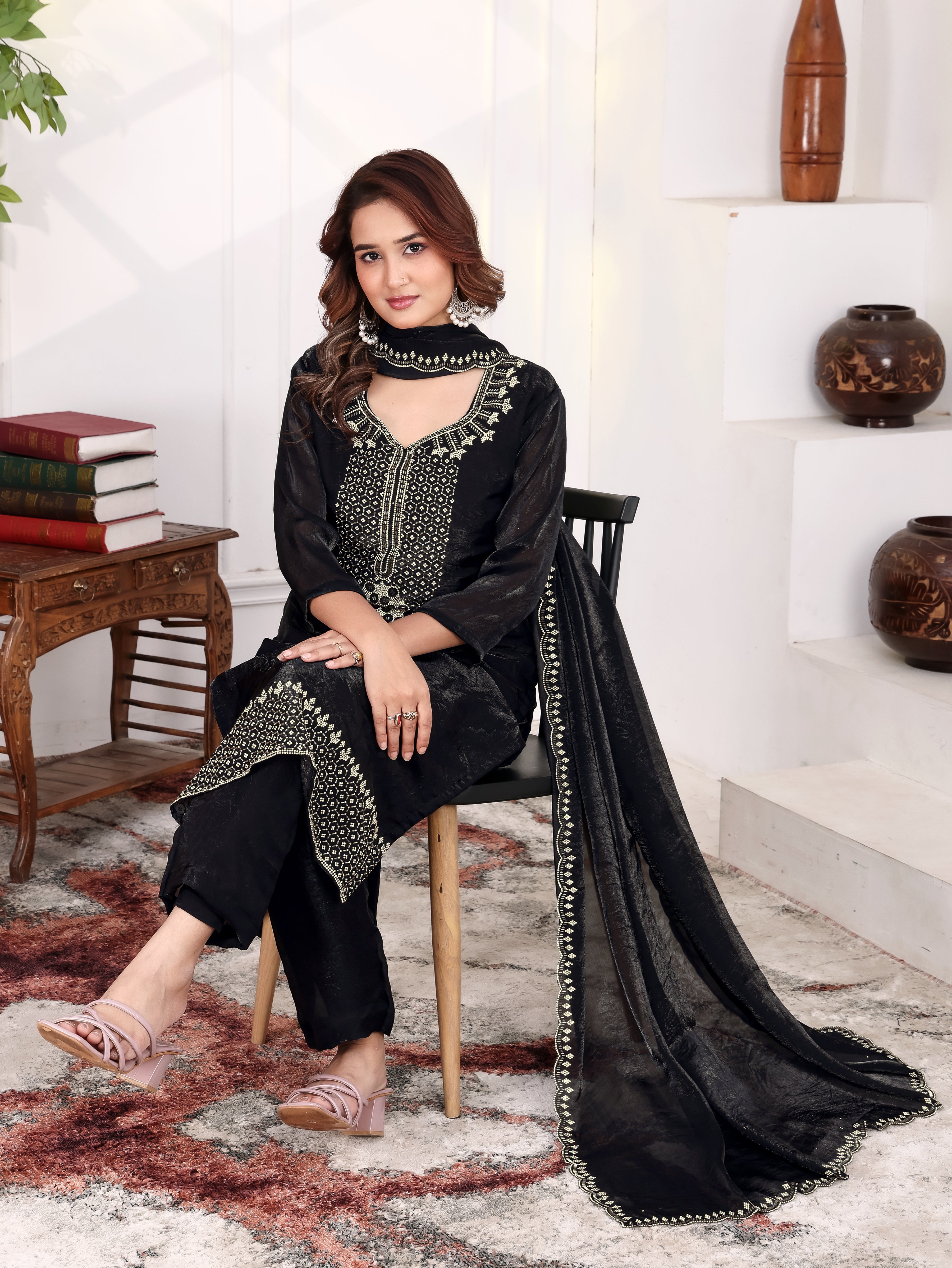Aira - KD004 Black Fendy Satin Kurti With Pant & Dupatta