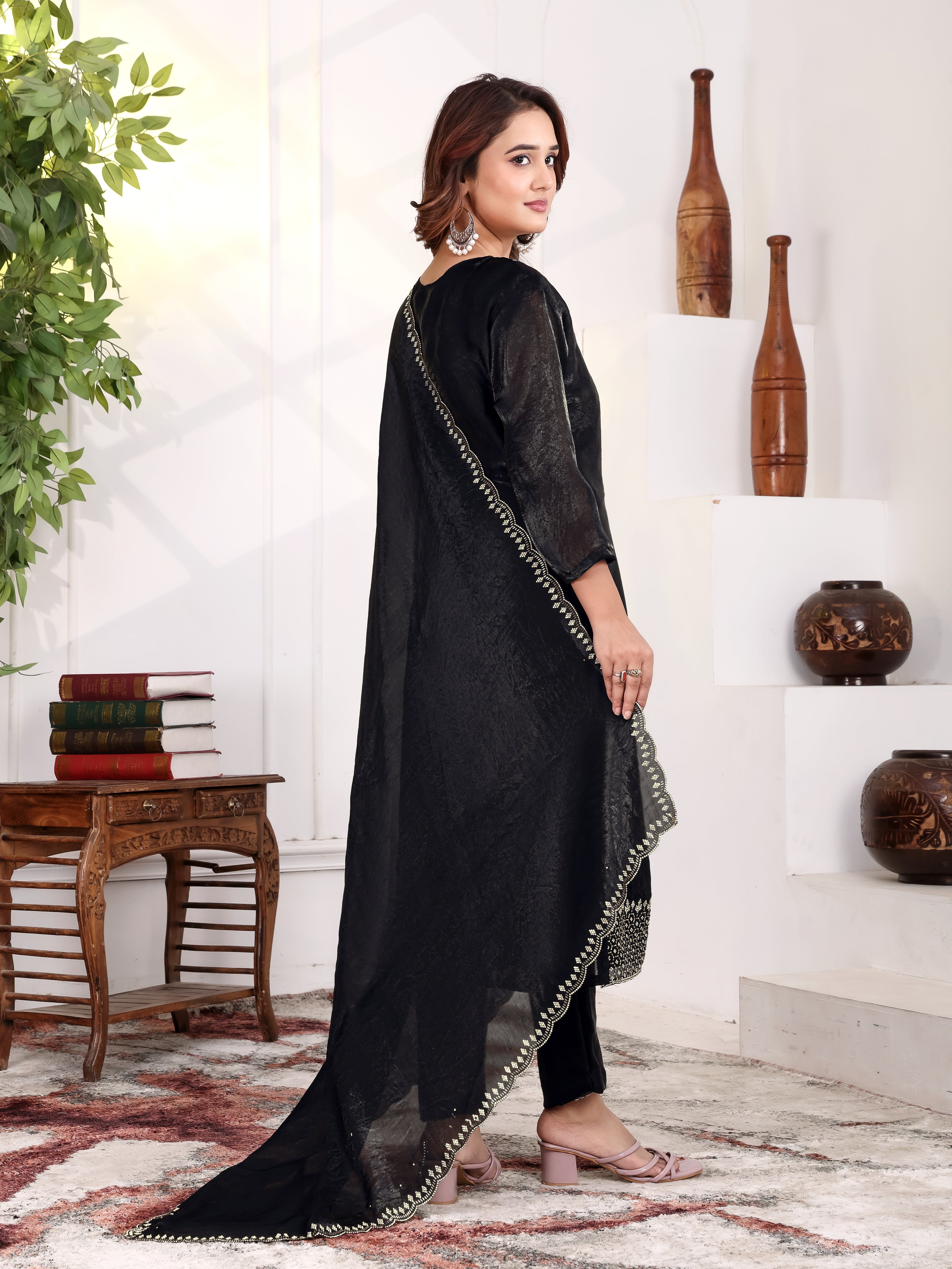 Aira - KD004 Black Fendy Satin Kurti With Pant & Dupatta