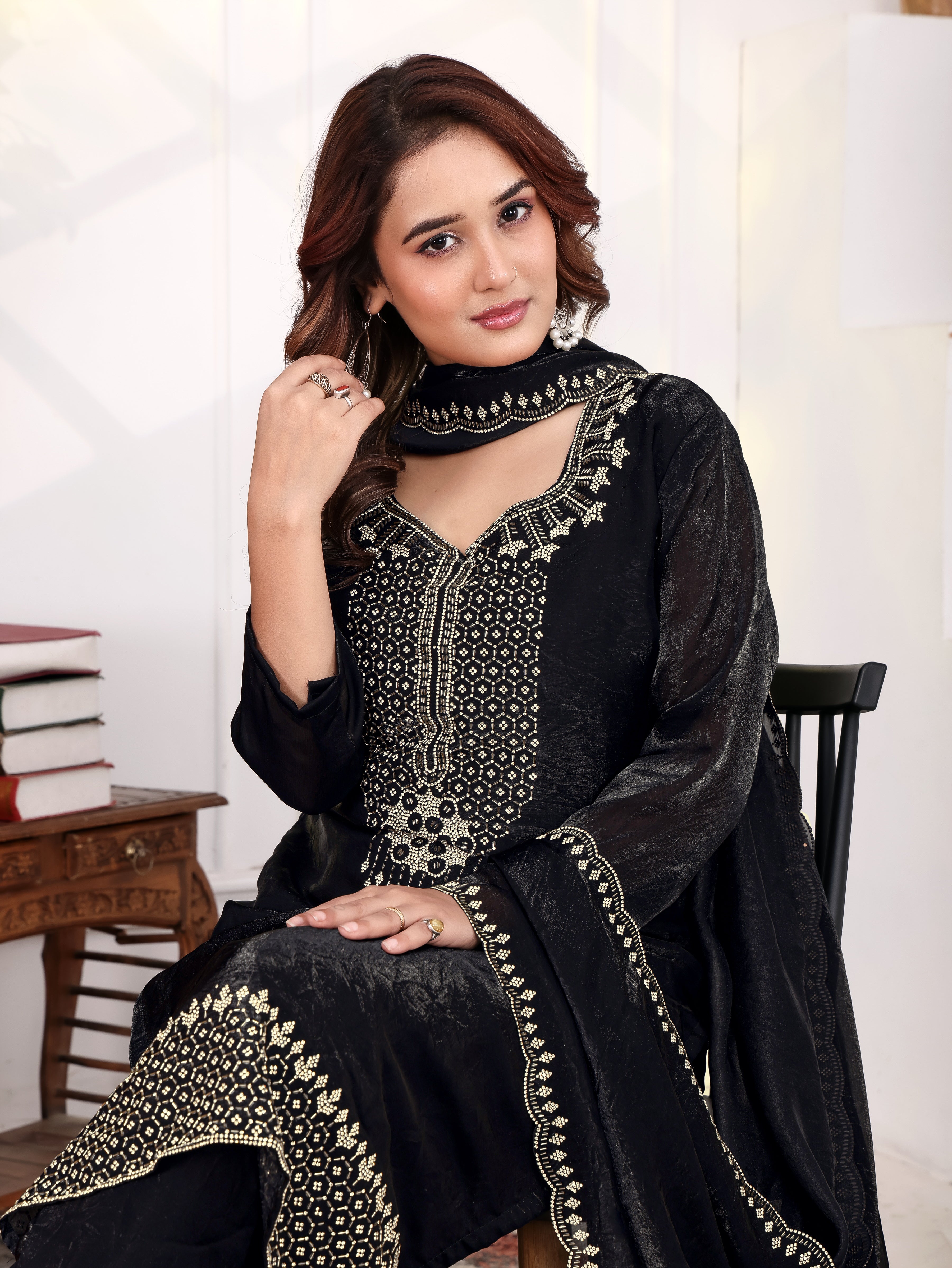 Aira - KD004 Black Fendy Satin Kurti With Pant & Dupatta