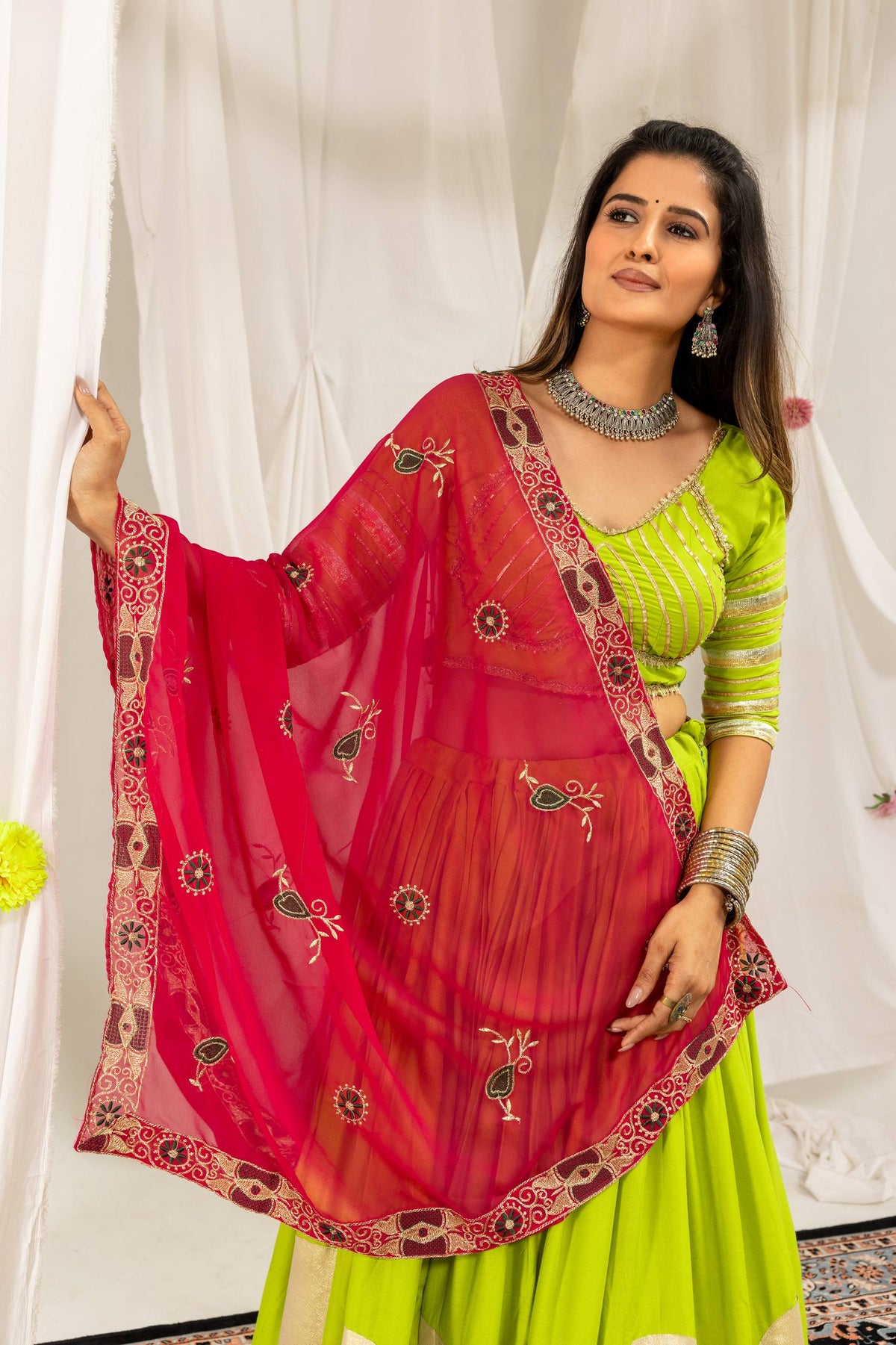 Girls Traditional Embroidered Choli with Lehenga & Dupatta Set