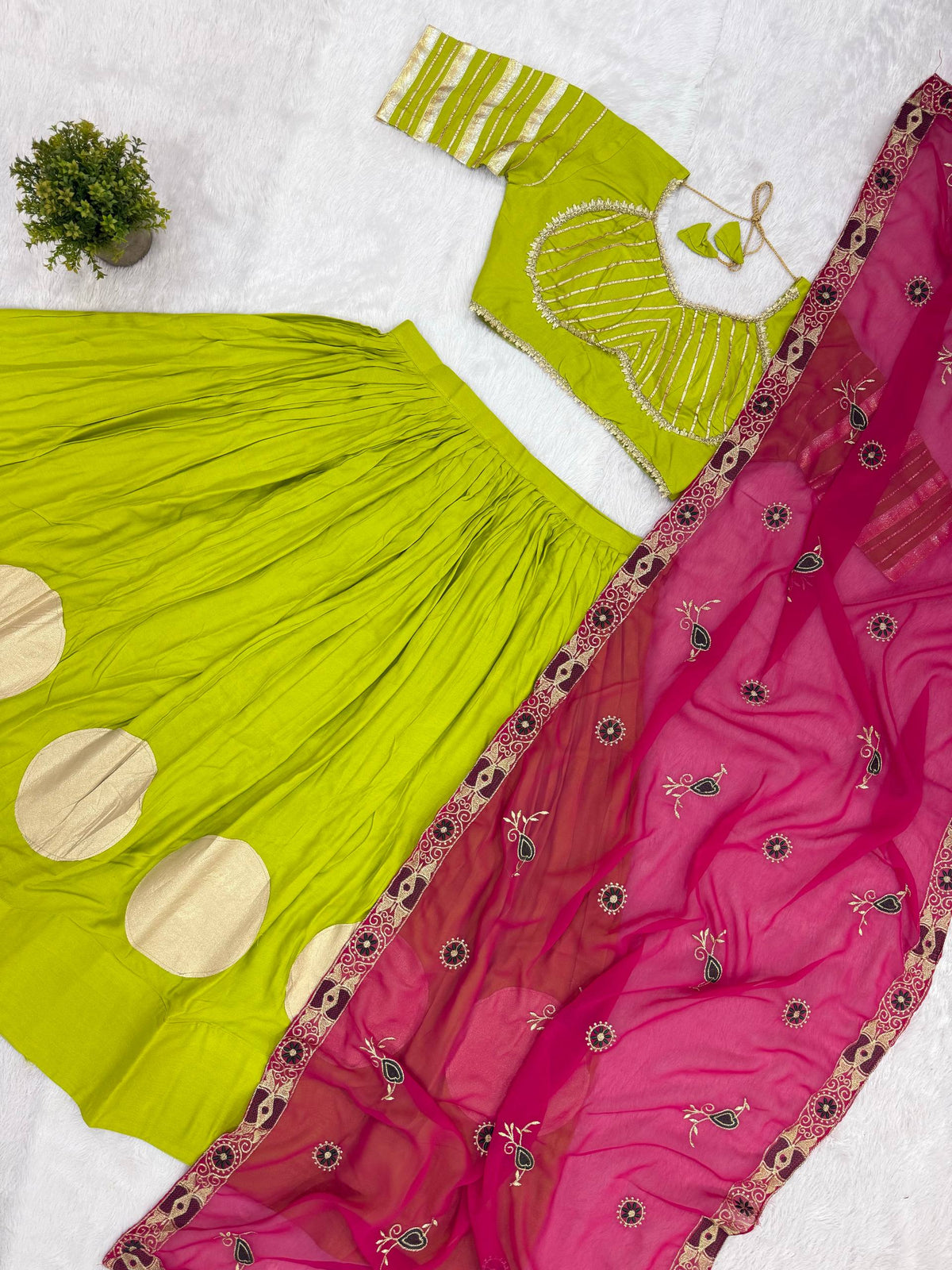 Girls Traditional Embroidered Choli with Lehenga & Dupatta Set