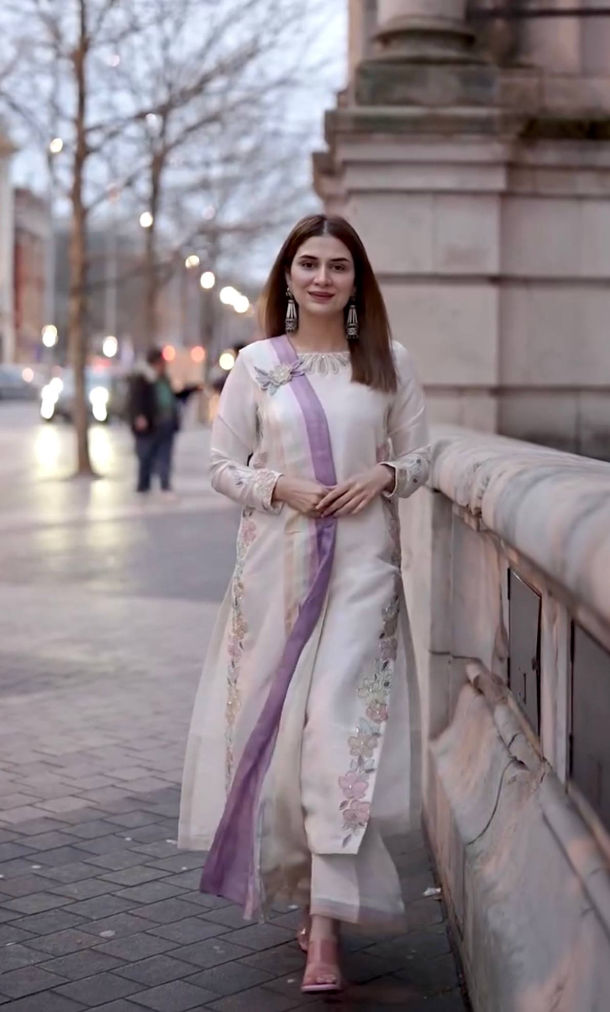 Women White Floral Embroidered Kurta Pant Set with Multicolor Dupatta
