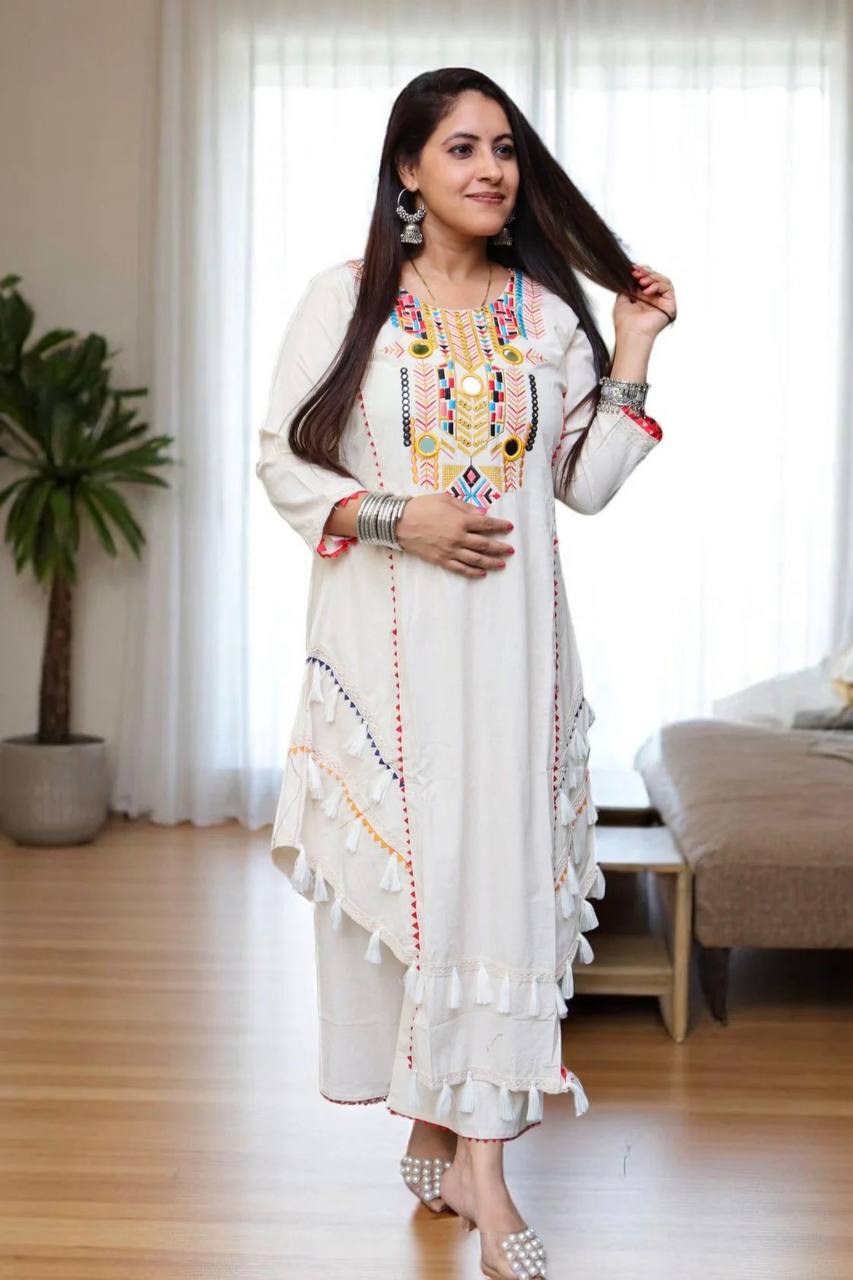 Riya Women’s Embroidered Kurta With Farshi Palazzo Set